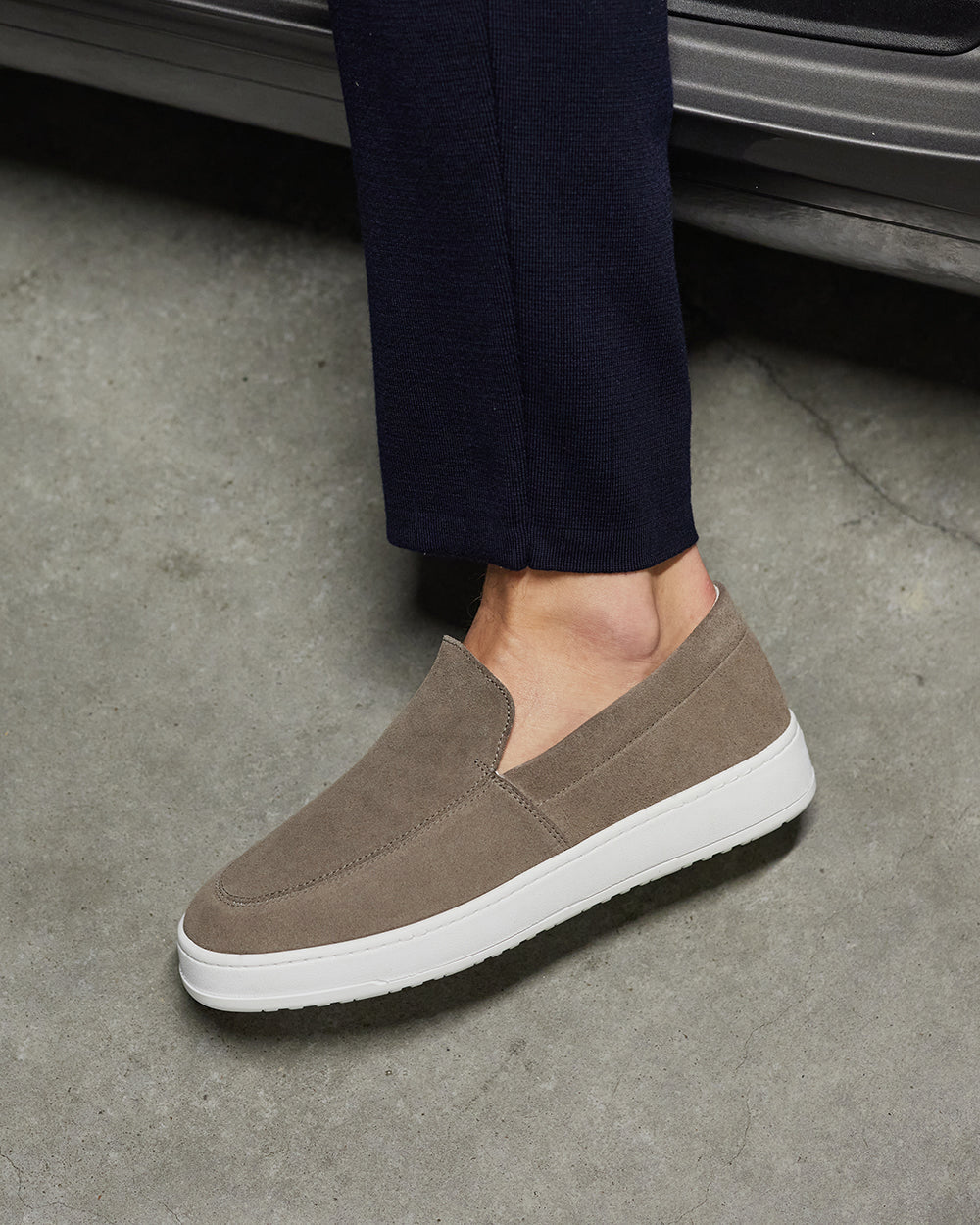 LS 01 Suede Desert Taupe