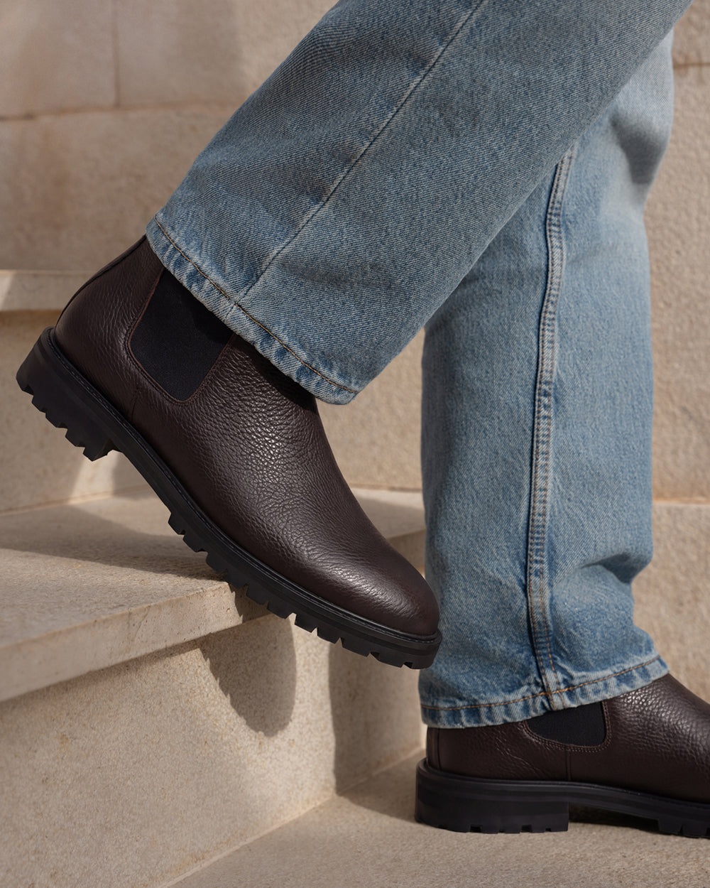 CB 01 Rugged Chocolate