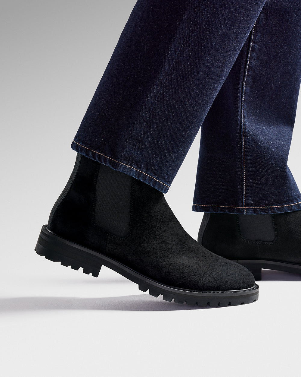 CB 01 Rugged Suede All Black