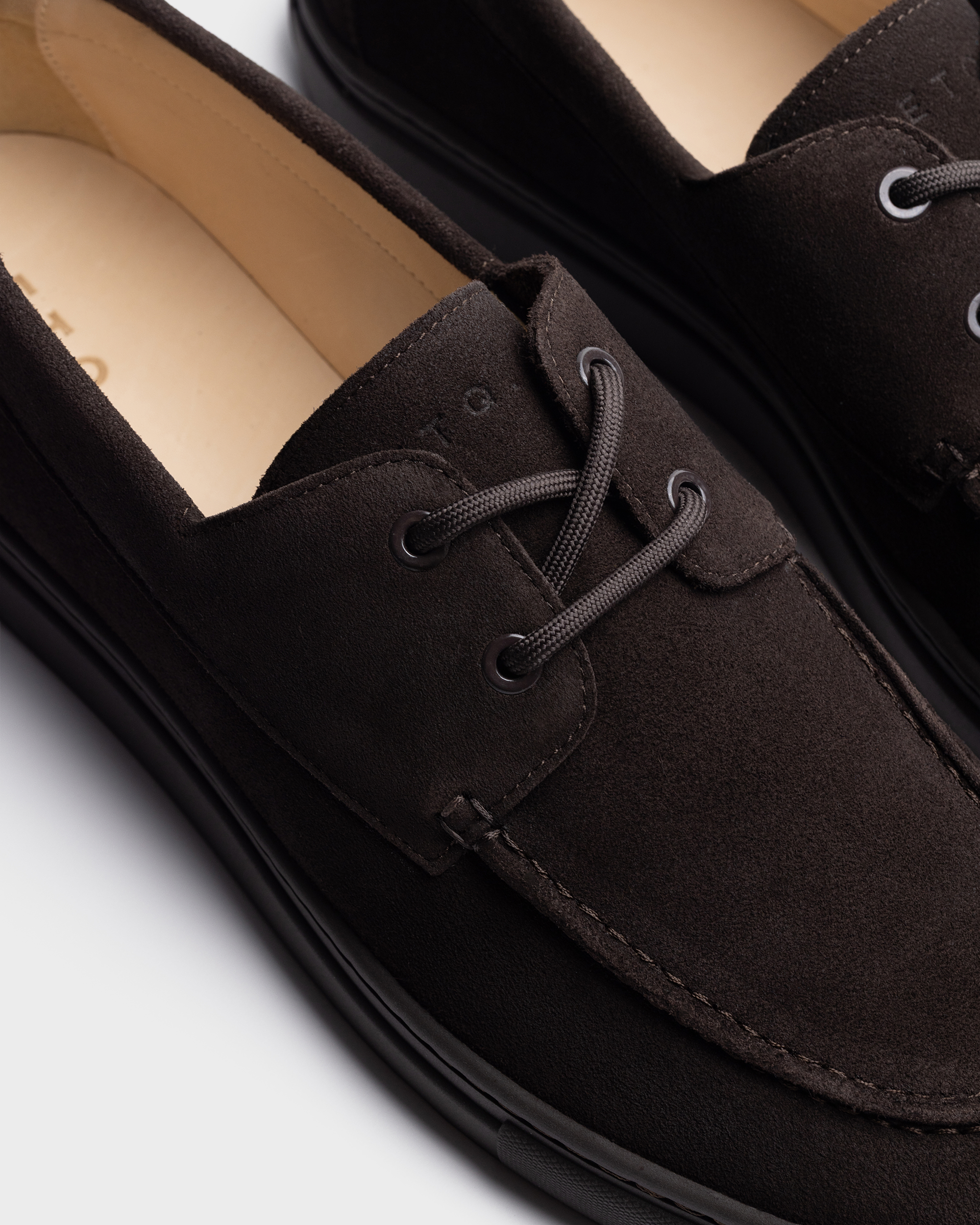 DS 03 Suede All Chocolate