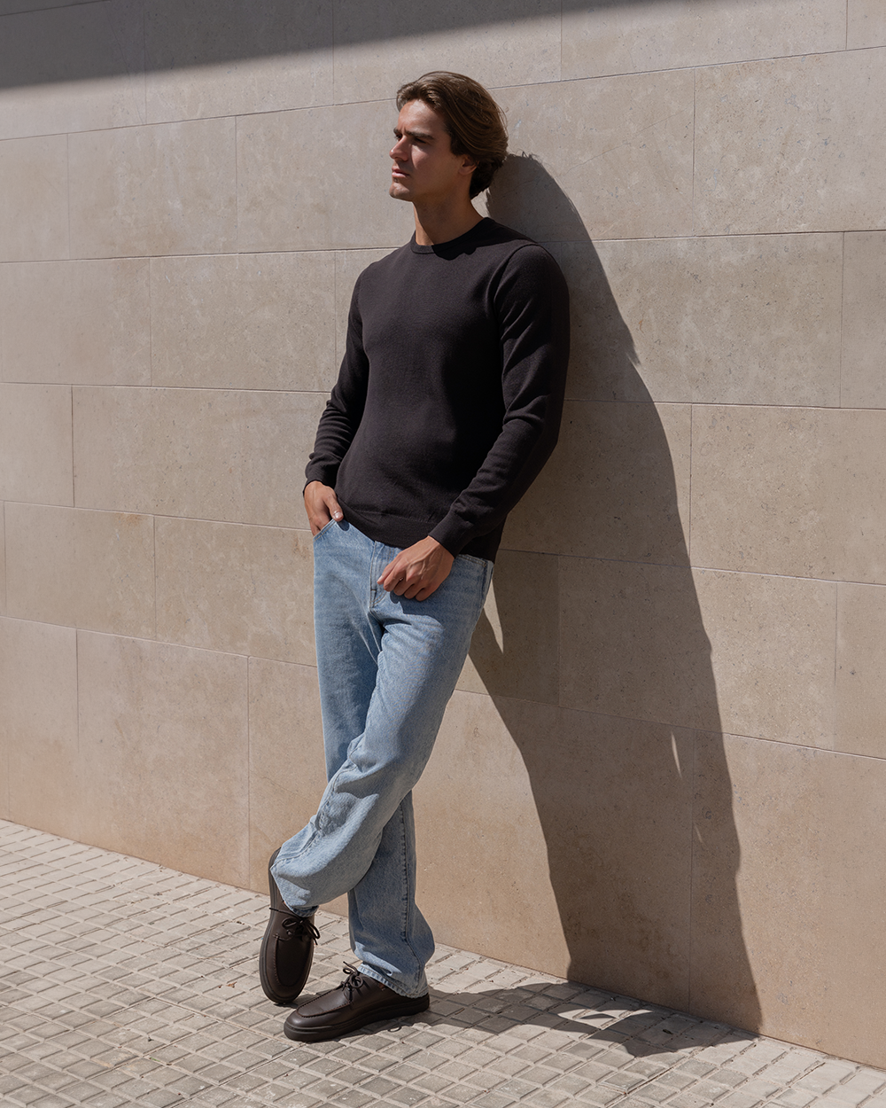 SW 04 Tailored Crewneck Dark Fig