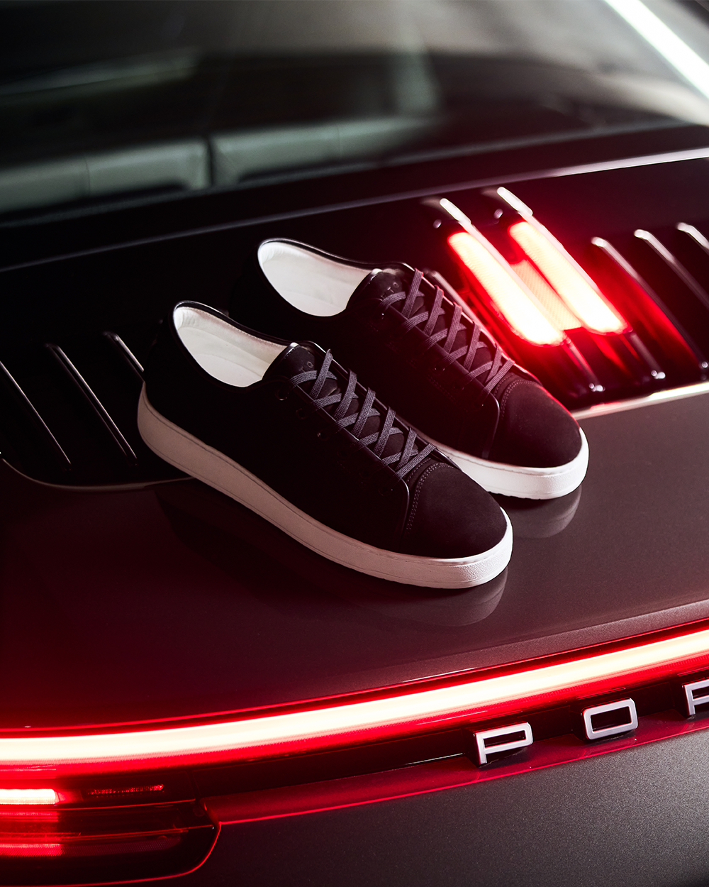 LT 01 Shades Nubuck Jet Black