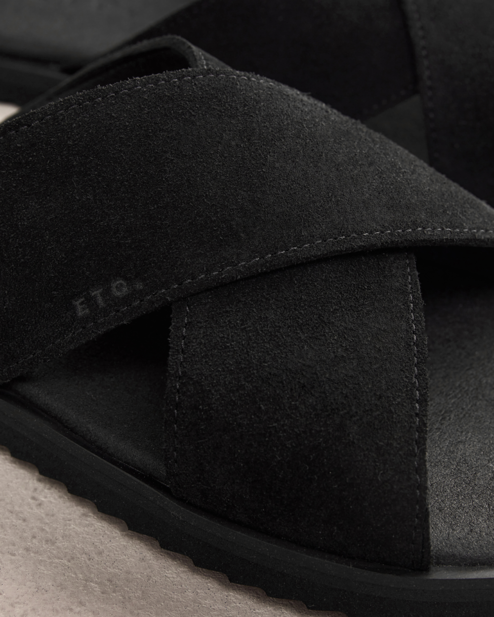 SL 03 Suede Black