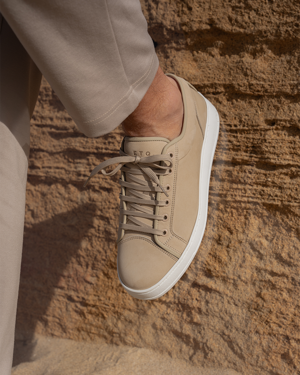 LT 01 Shades Nubuck Sand