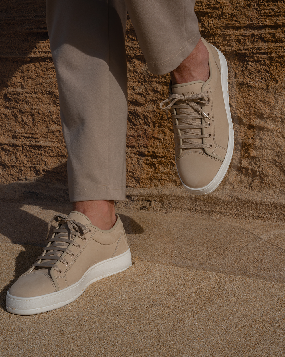 LT 01 Shades Nubuck Sand