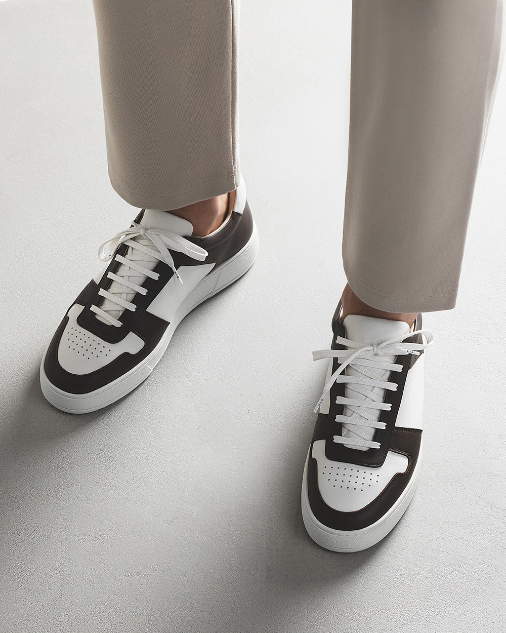 LT 07 Premium Nappa White / Chocolate