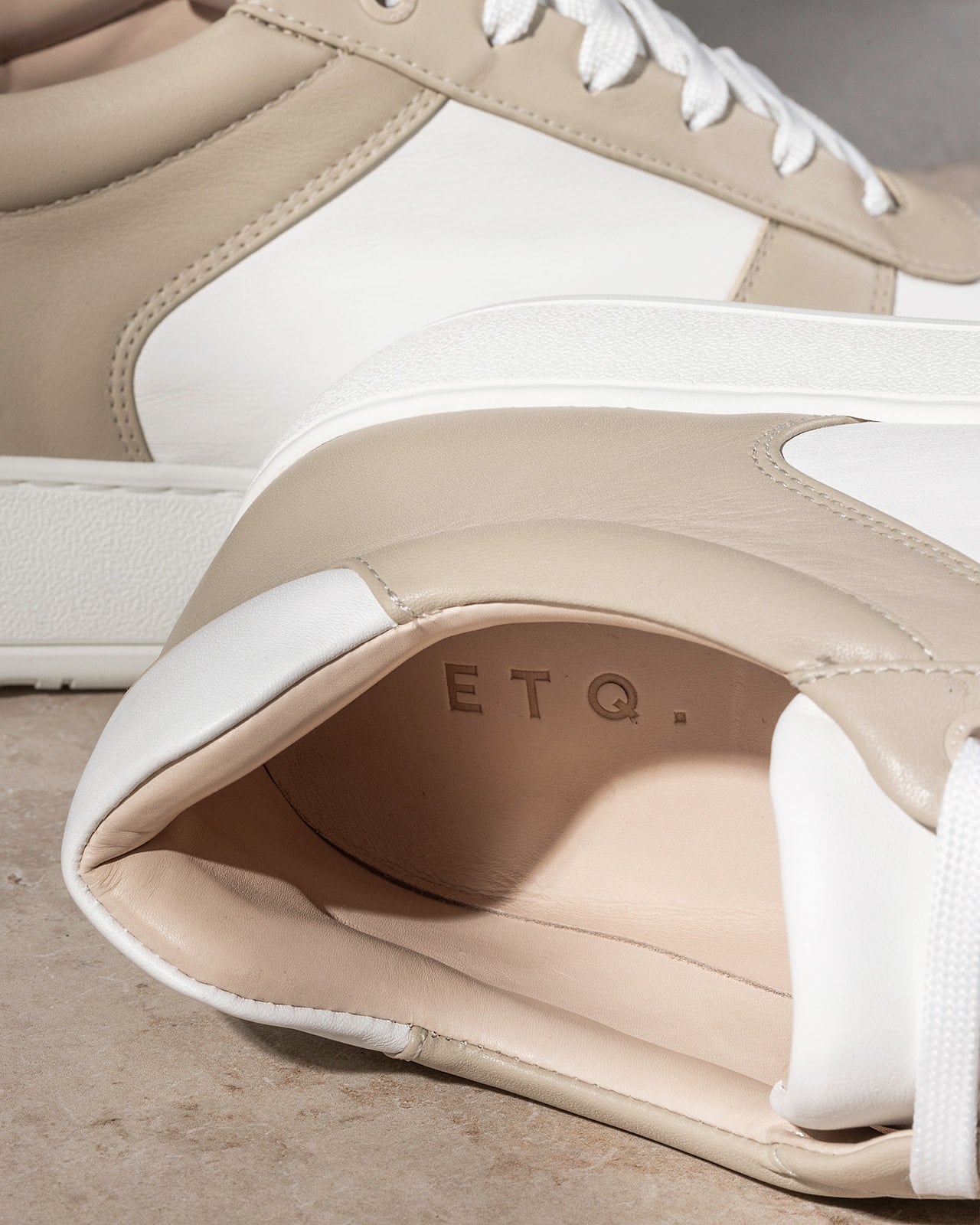 LT 07 Premium Nappa White / Sand