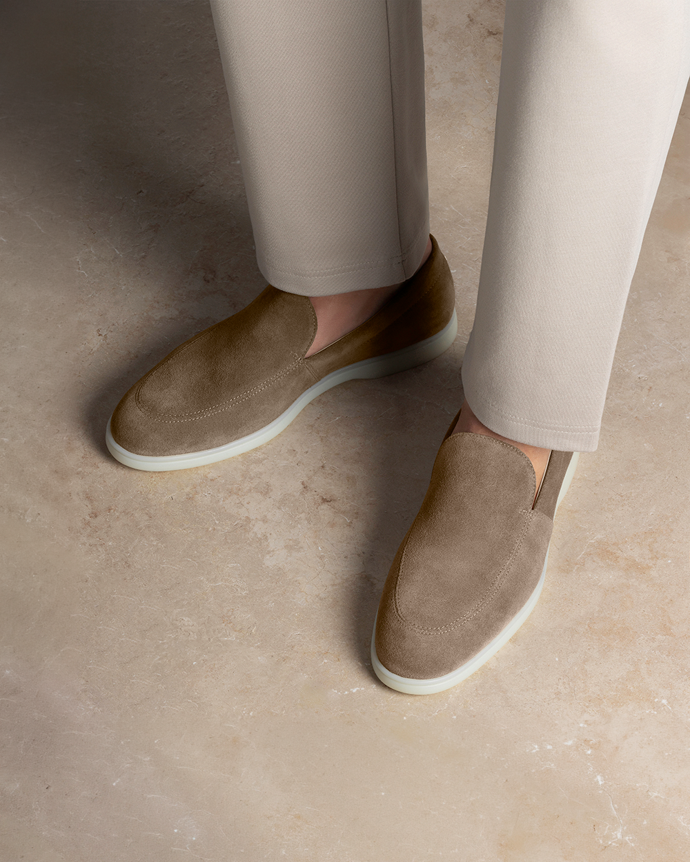 LS 03 Suede Desert Taupe