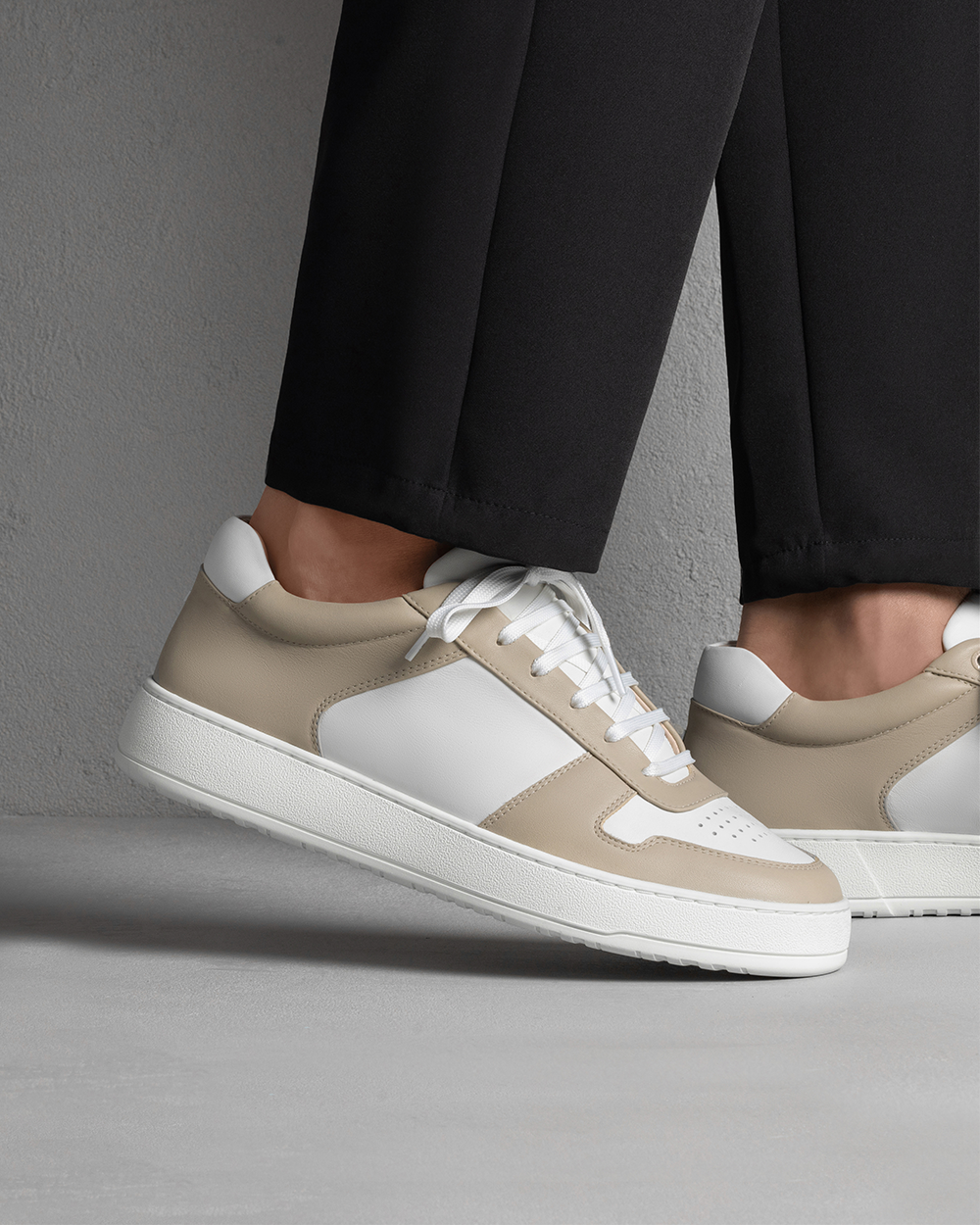 LT 07 Premium Nappa White / Sand