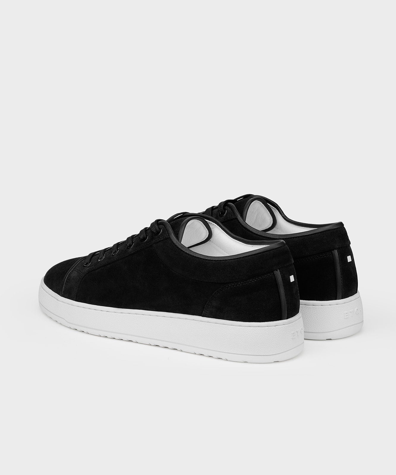 LT 01 Shades Suede Jet Black