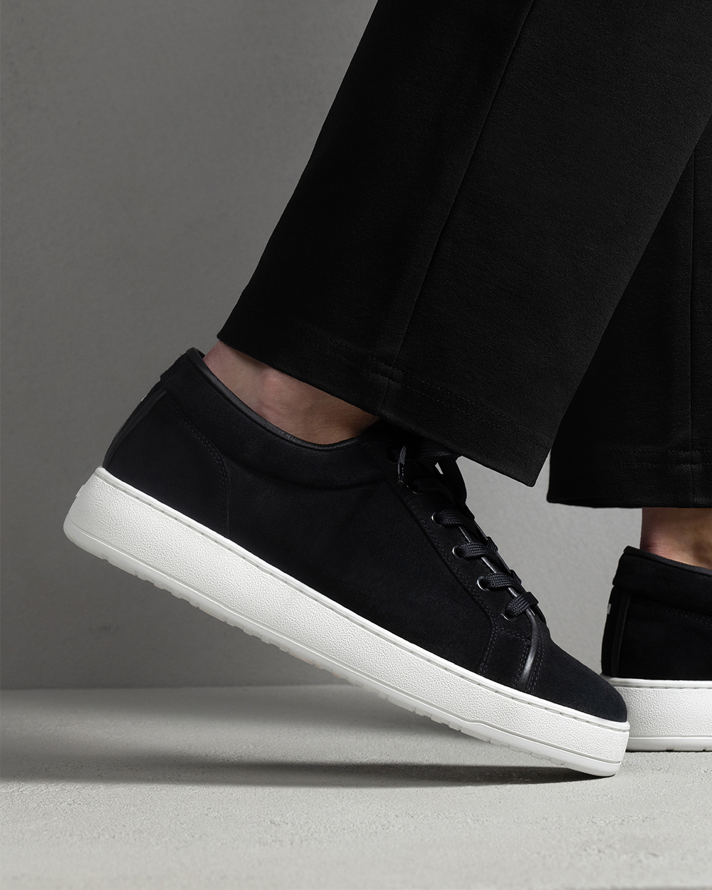 LT 01 Shades Suede Jet Black ETQ Amsterdam