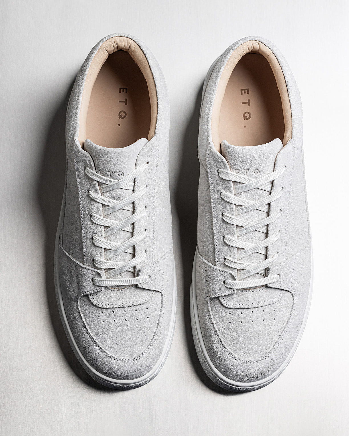 LT 03 Suede Cement Grey