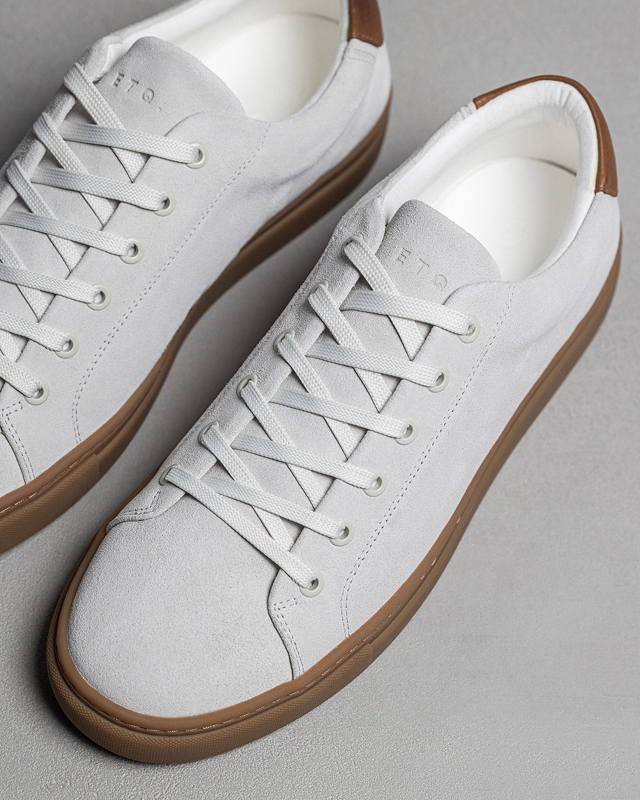 LT 01 Court Lite Gum Suede Cement Grey