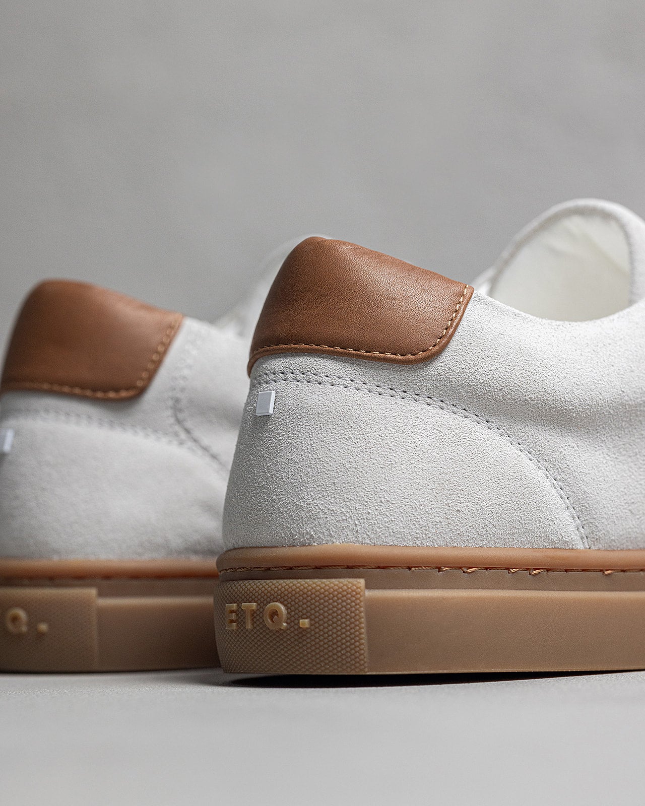 LT 01 Court Lite Gum Suede Cement Grey