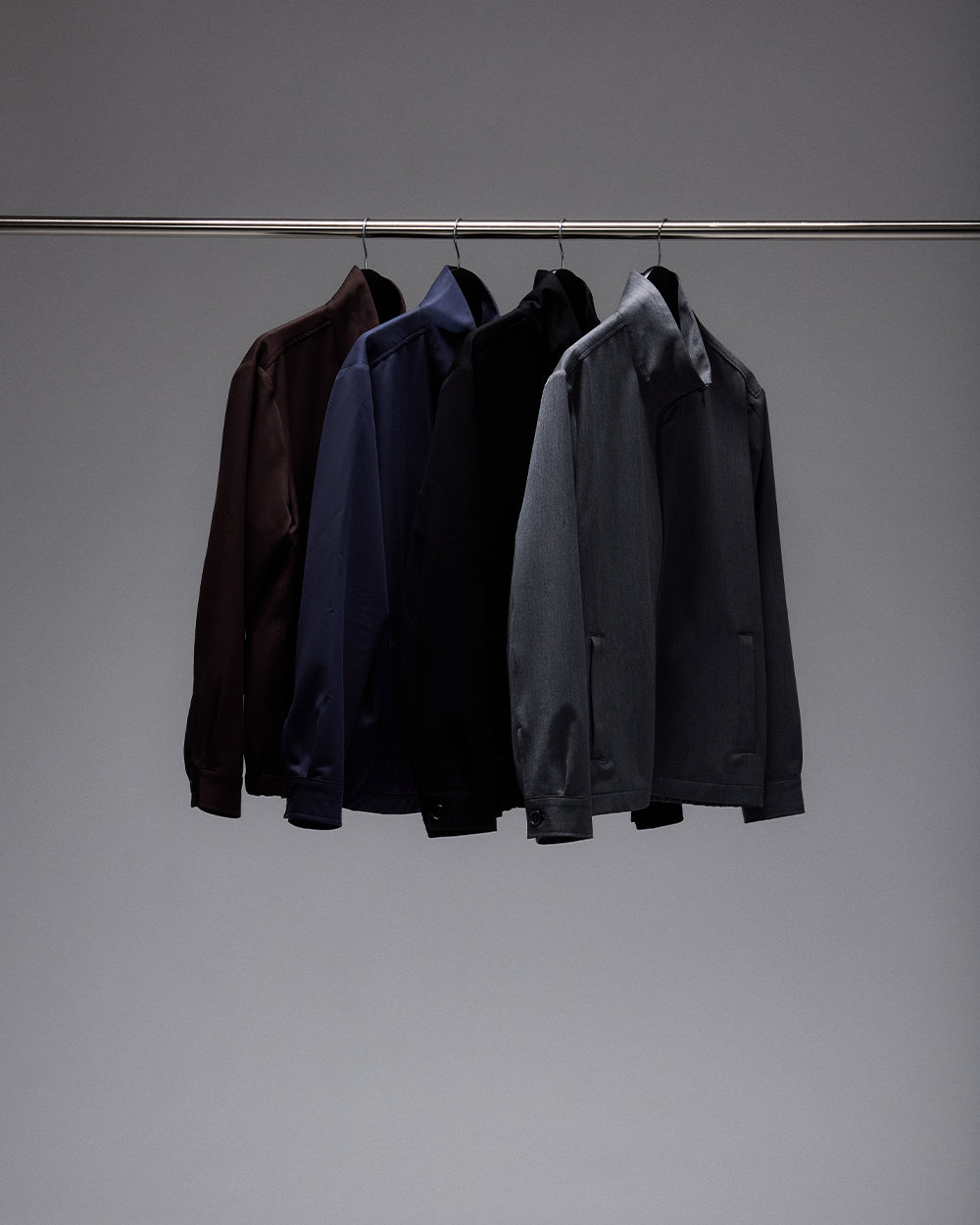 OS 02 Essence Zipped Ash Grey
