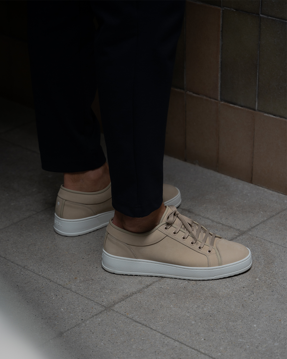 LT 01 Shades Nubuck Sand