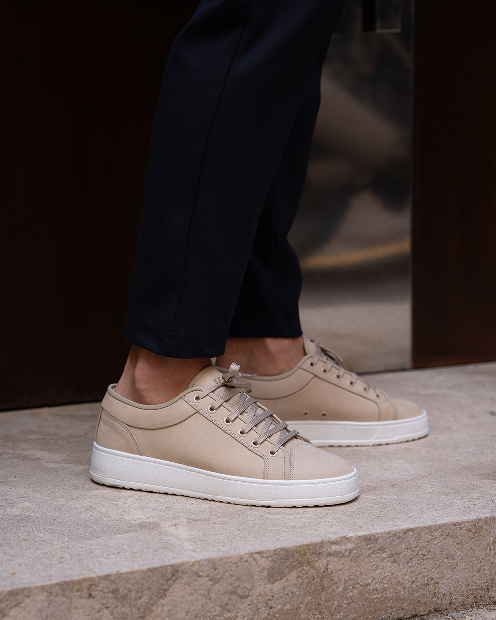 LT 01 Shades Nubuck Sand