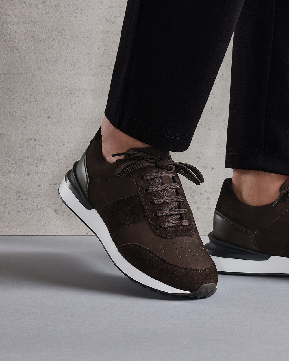 RS 02 Nubuck Chocolate