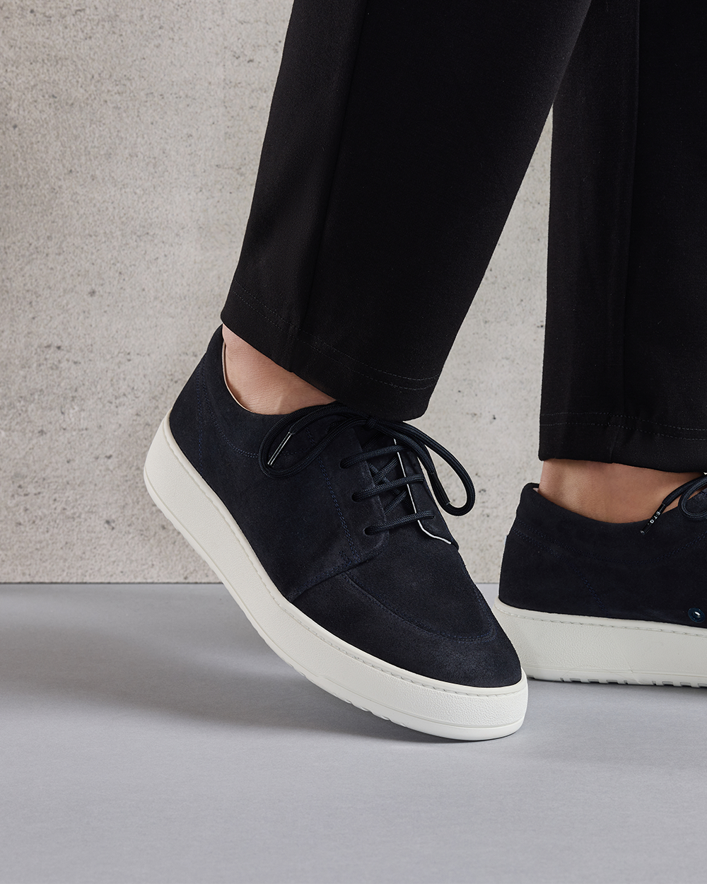DS 02 Suede Blueberry