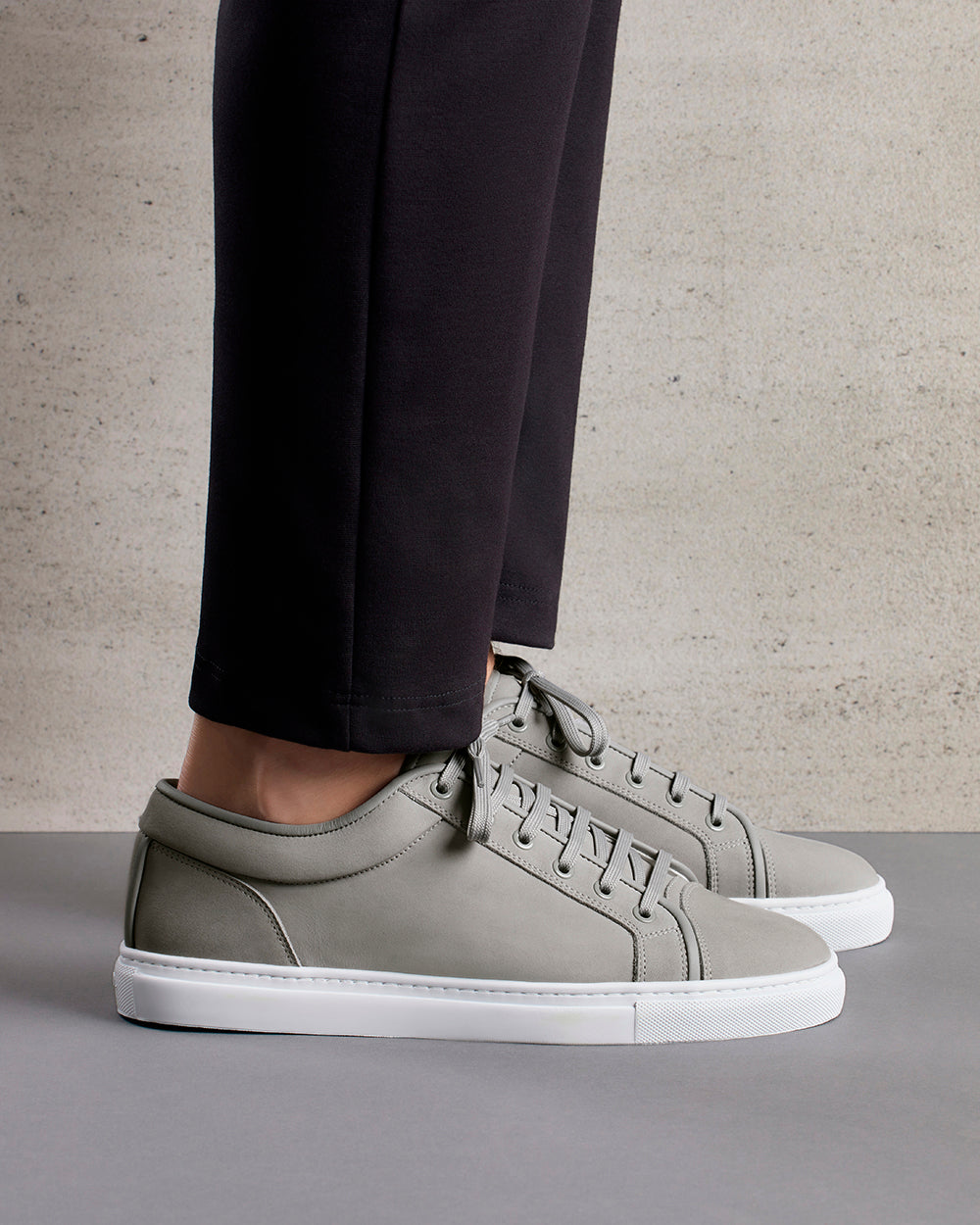 LT 01 Essence Nubuck Ash Grey