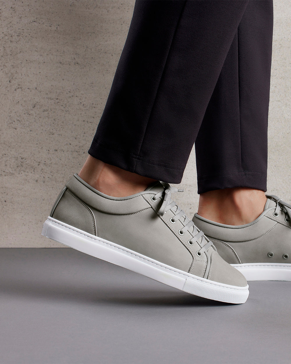 LT 01 Essence Nubuck Ash Grey