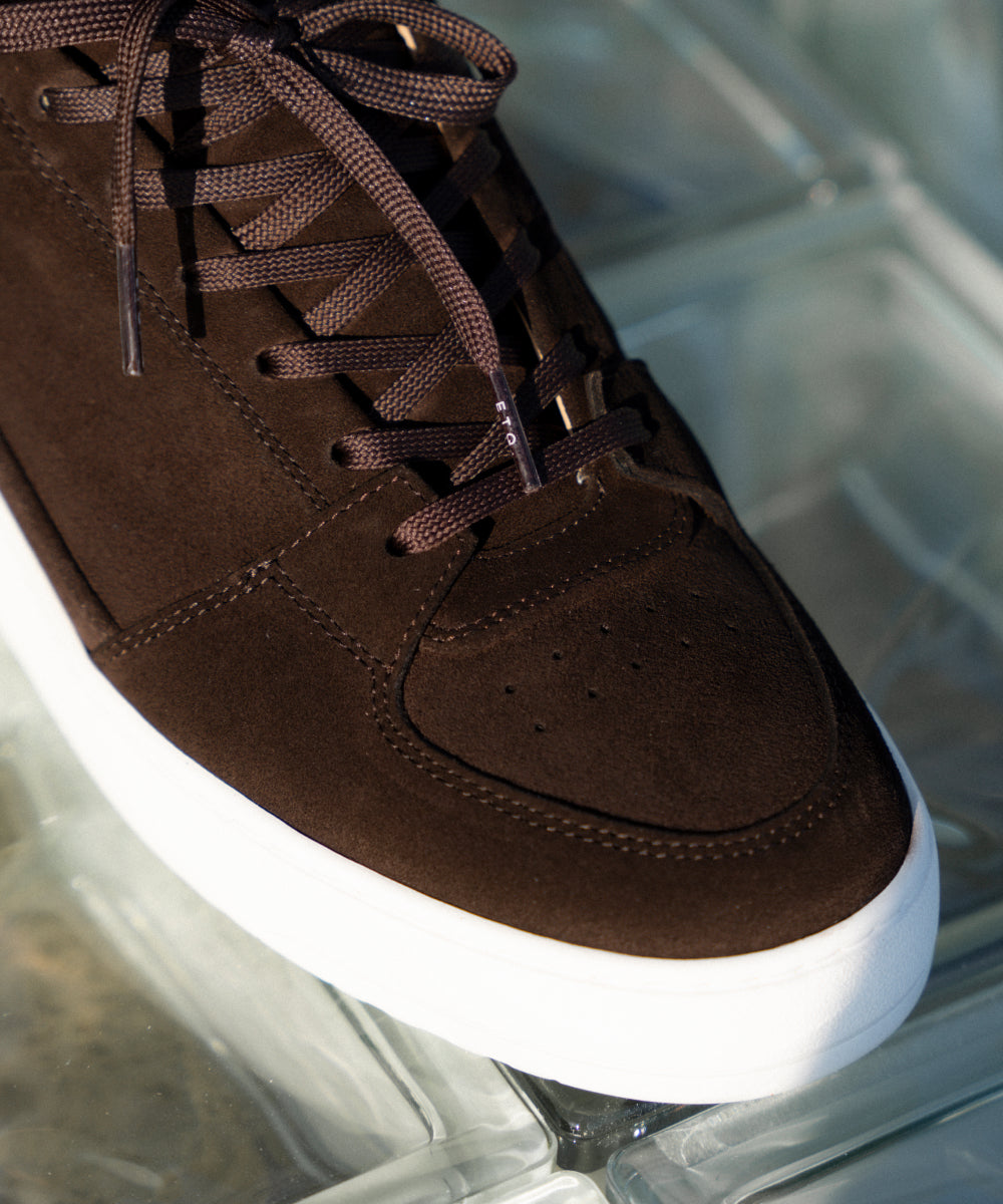 LT 03 Suede Chocolate