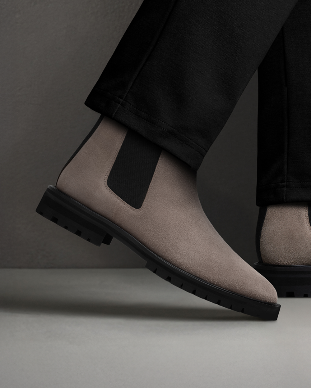 CB 01 Rugged Suede Desert Taupe