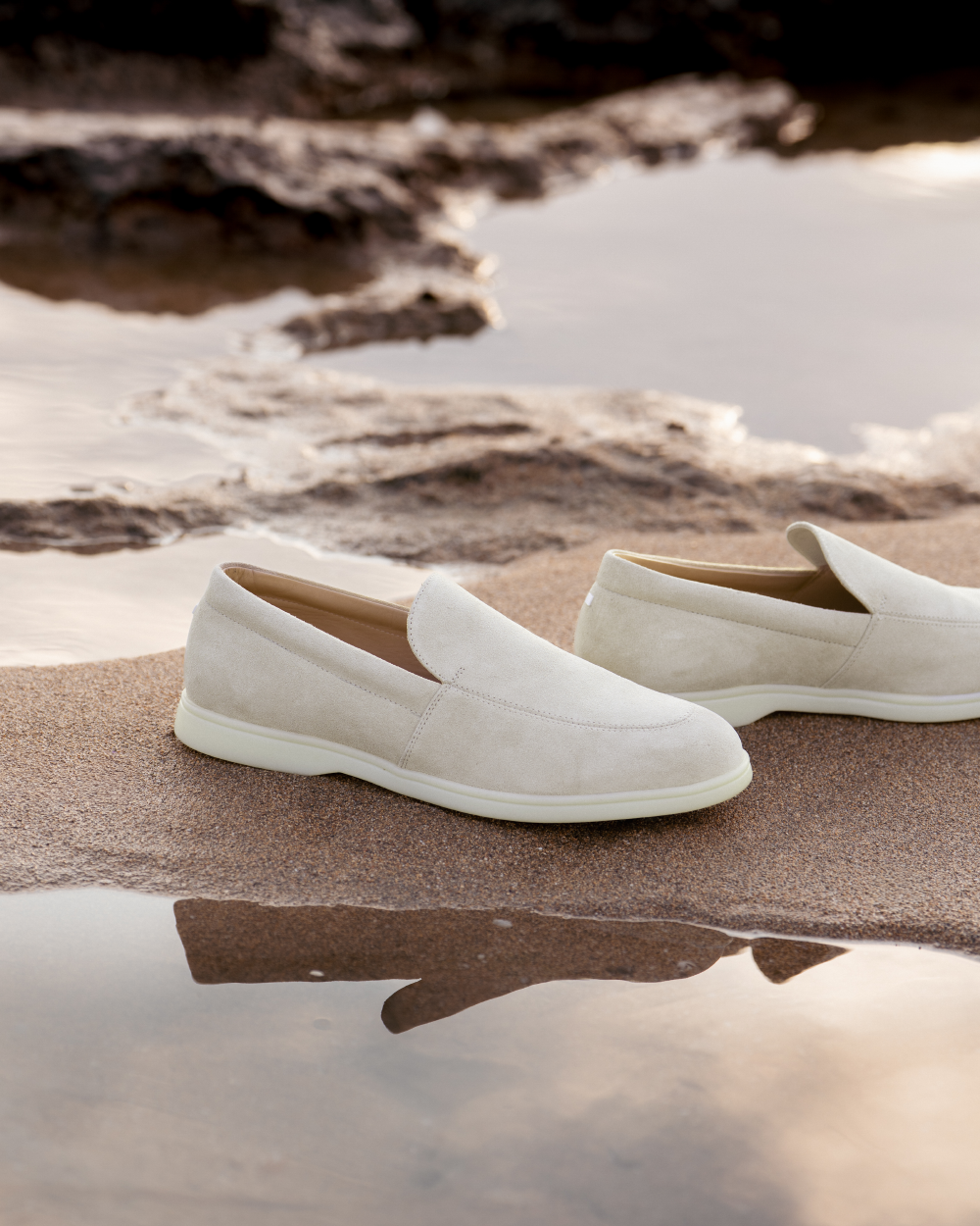 LS 03 Suede Sand