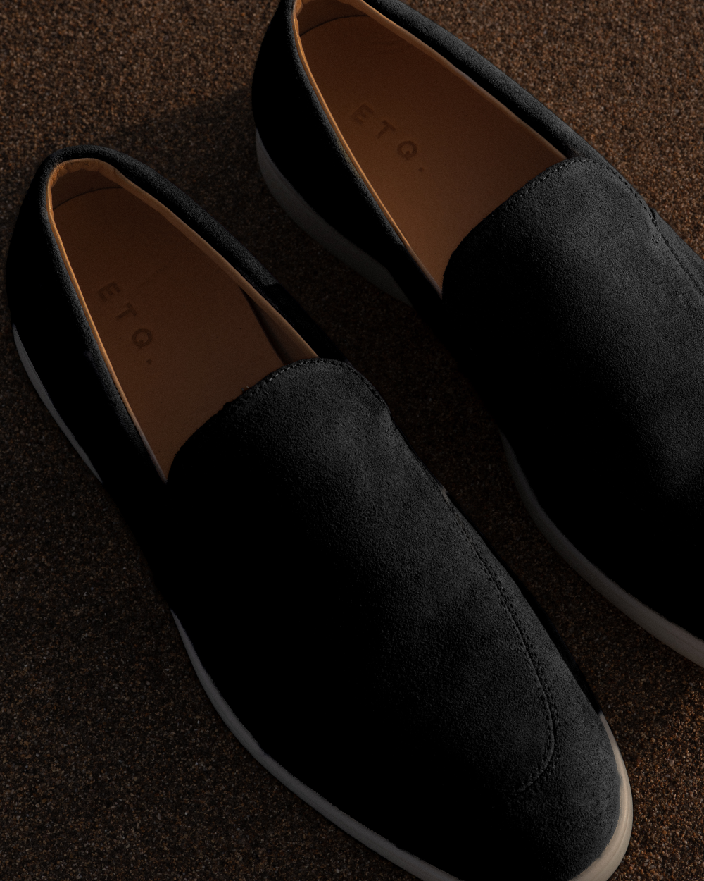 LS 03 Suede Jet Black