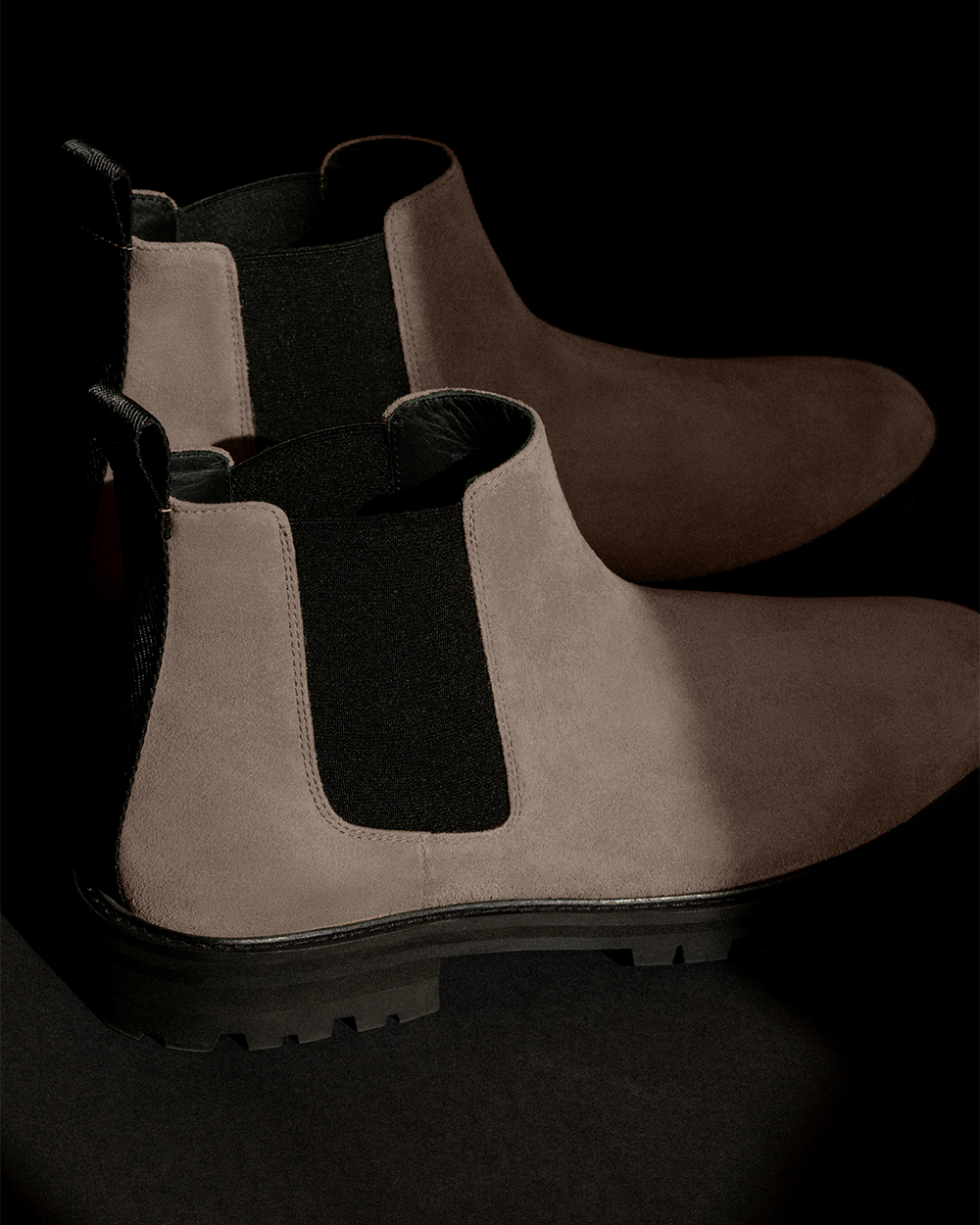CB 01 Rugged Suede Desert Taupe