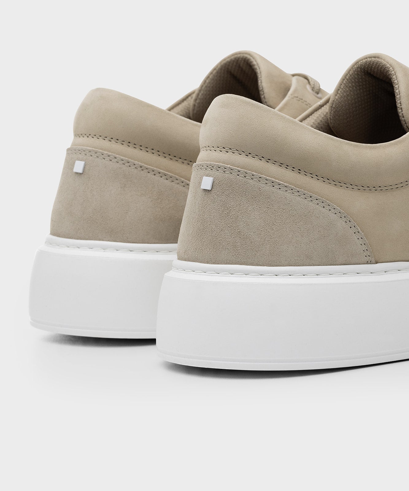 LT 02 Platform Nubuck Sand