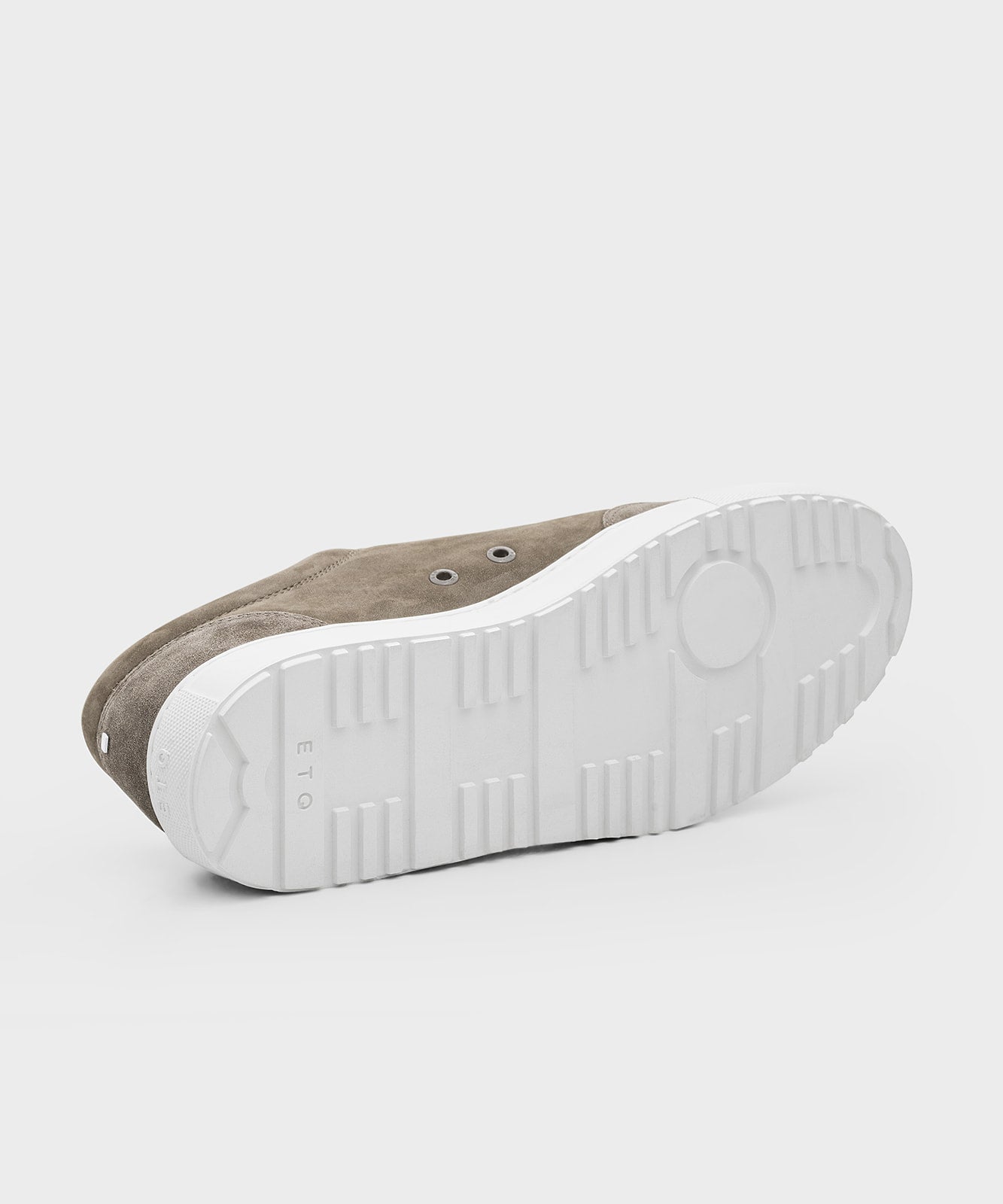 LT 02 Rugged Nubuck Desert Taupe