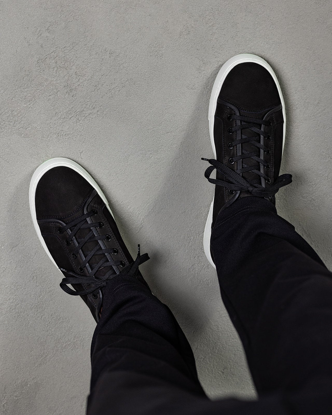 LT 01 Shades Nubuck Jet Black