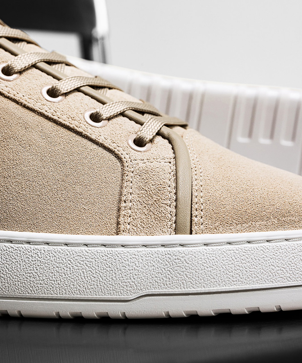 LT 01 Shades Suede Sand