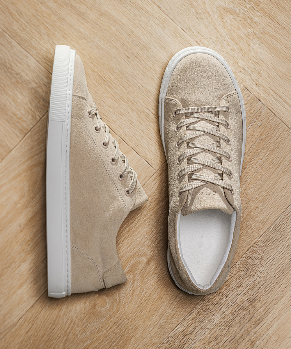 LT 01 Court Lite Suede Sand