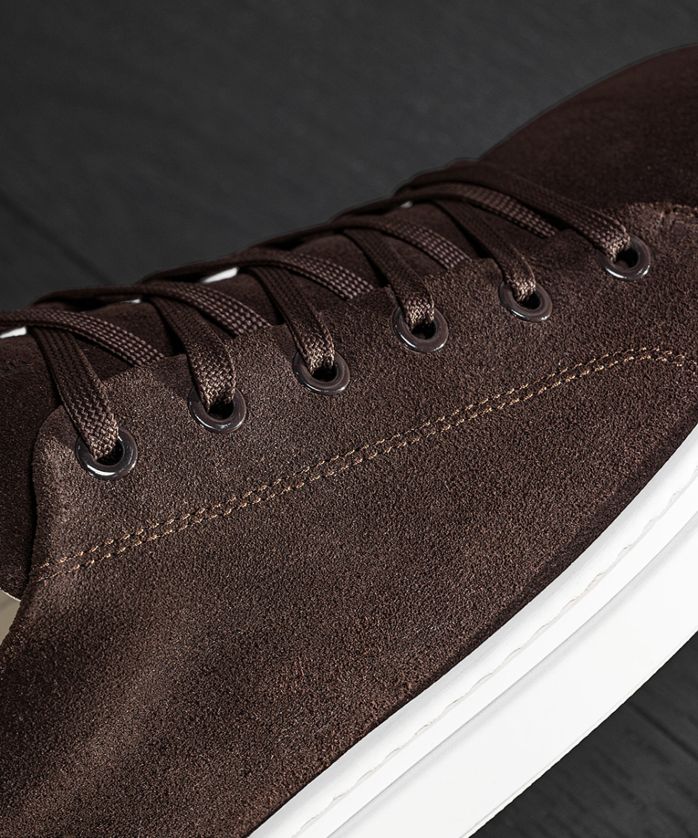 LT 01 Court Lite Suede Chocolate