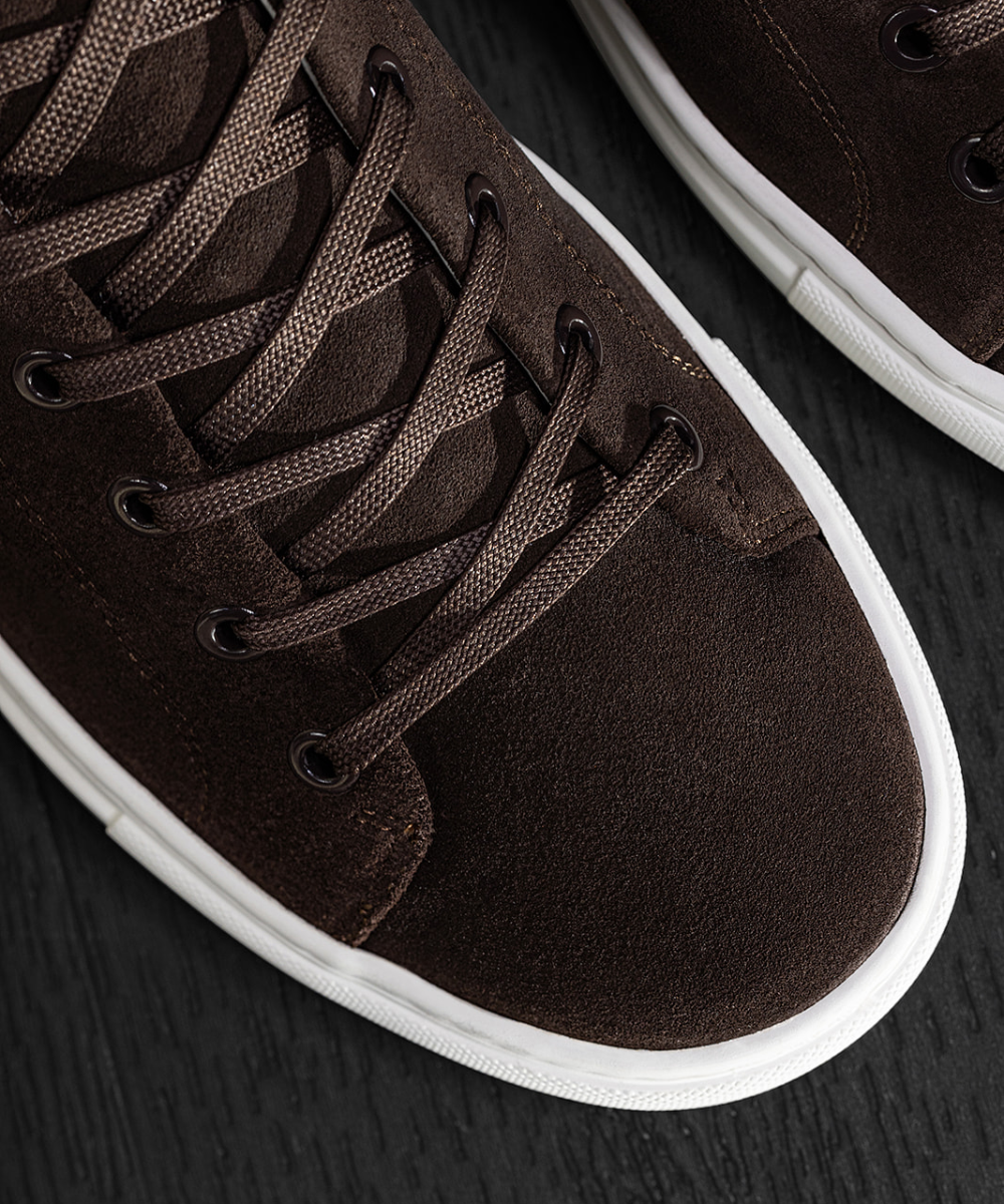 LT 01 Court Lite Suede Chocolate