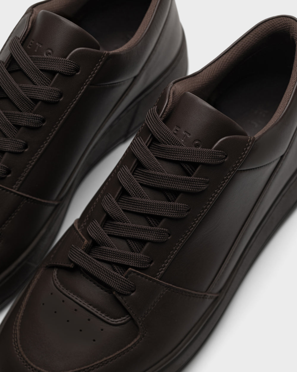 LT 03 Premium Nappa All Chocolate