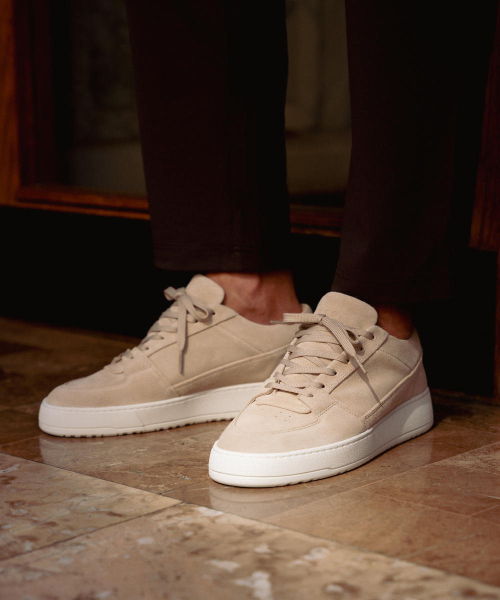 LT 03 Suede Sand