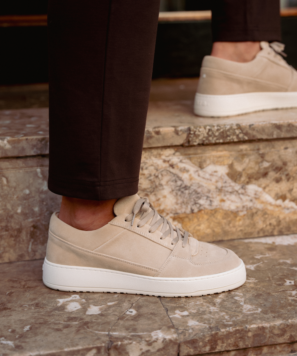 LT 03 Suede Sand