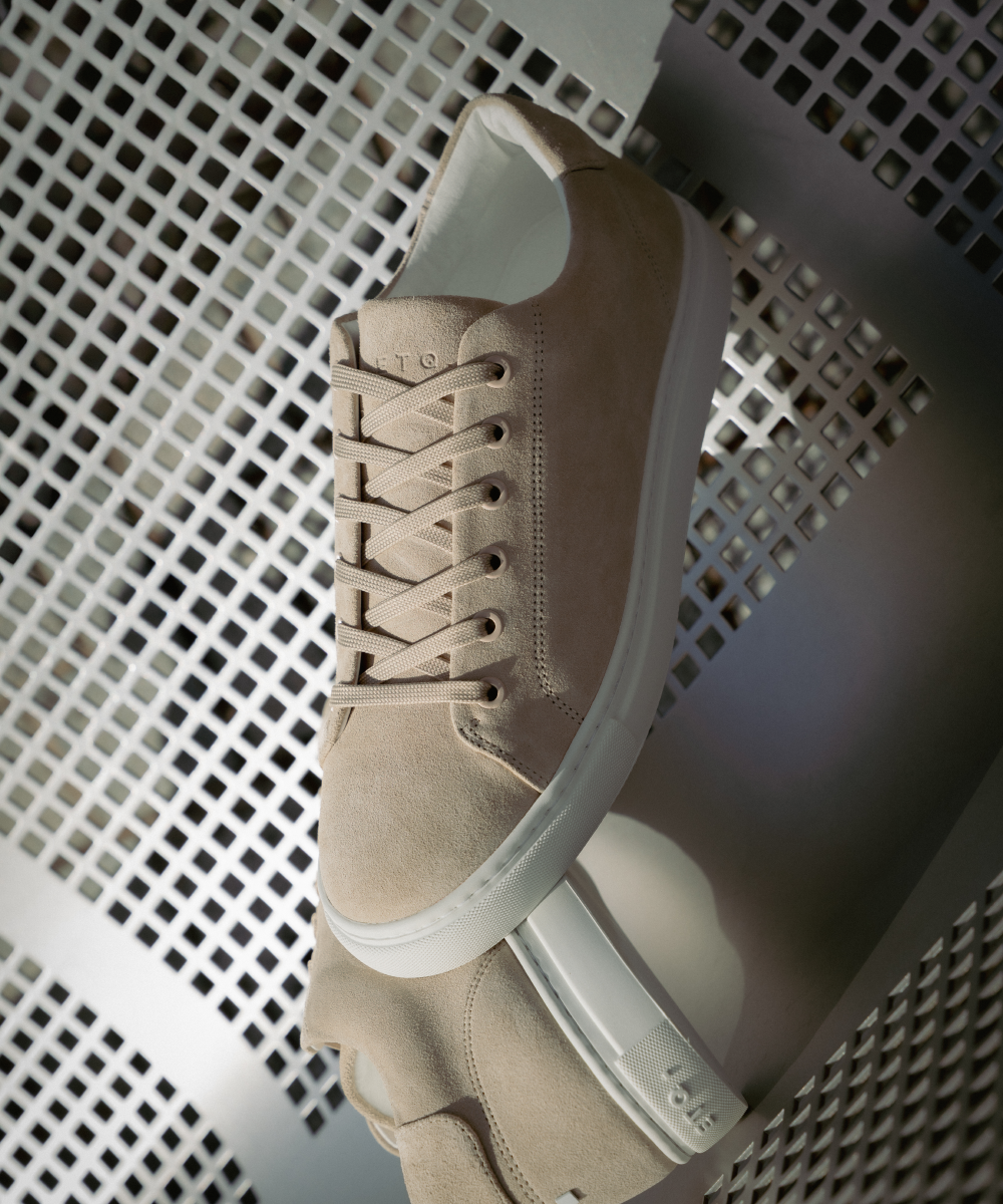LT 01 Court Lite Suede Sand