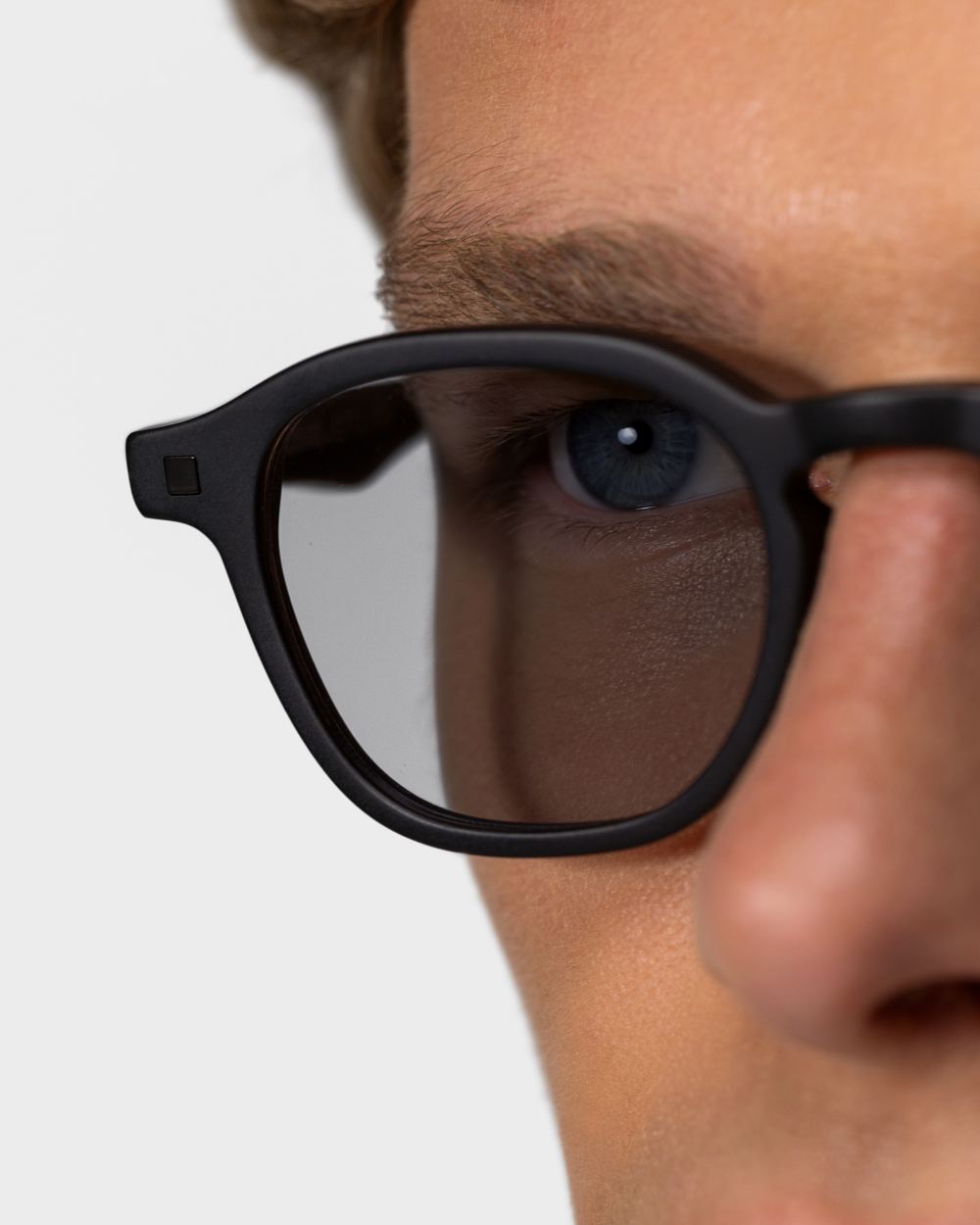 GL 01 Lense x ETQ Matte Black