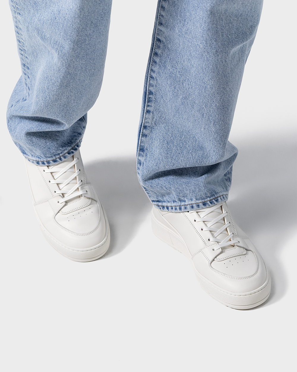 LT 03 Premium Nappa White