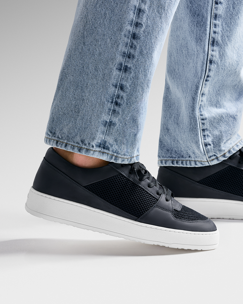 LT 03 Nubuck / Mesh Blueberry