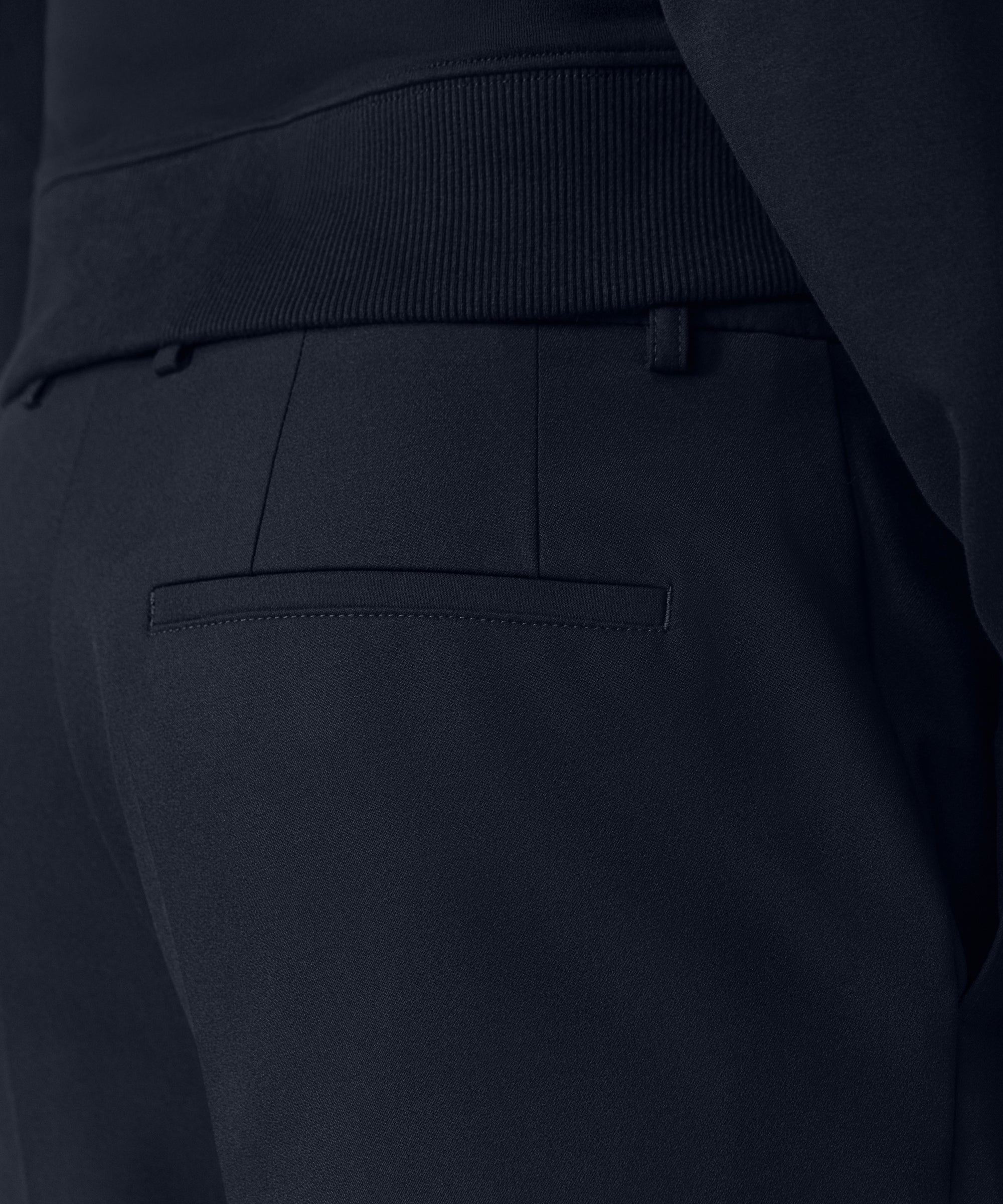 JC 01 & TP 02 Essence Suit Blueberry