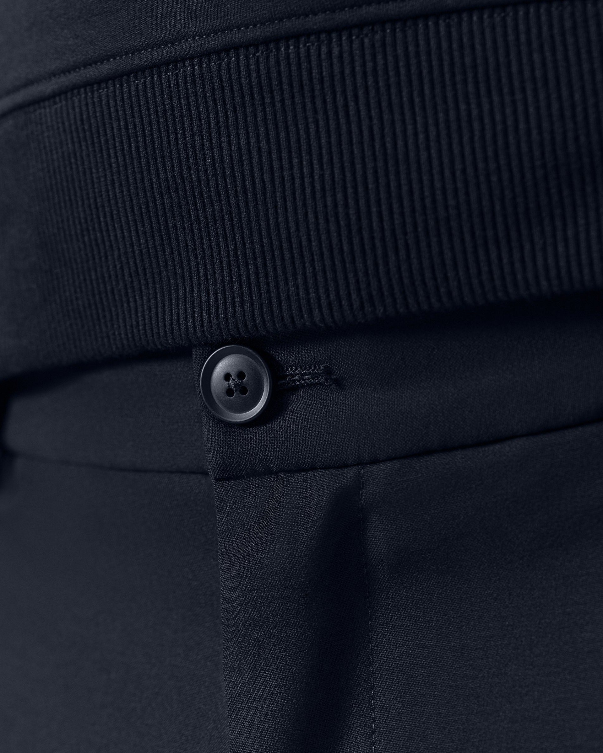 TP 02 Essence Blueberry – travel trousers in blue Traveller Weave, photo 4