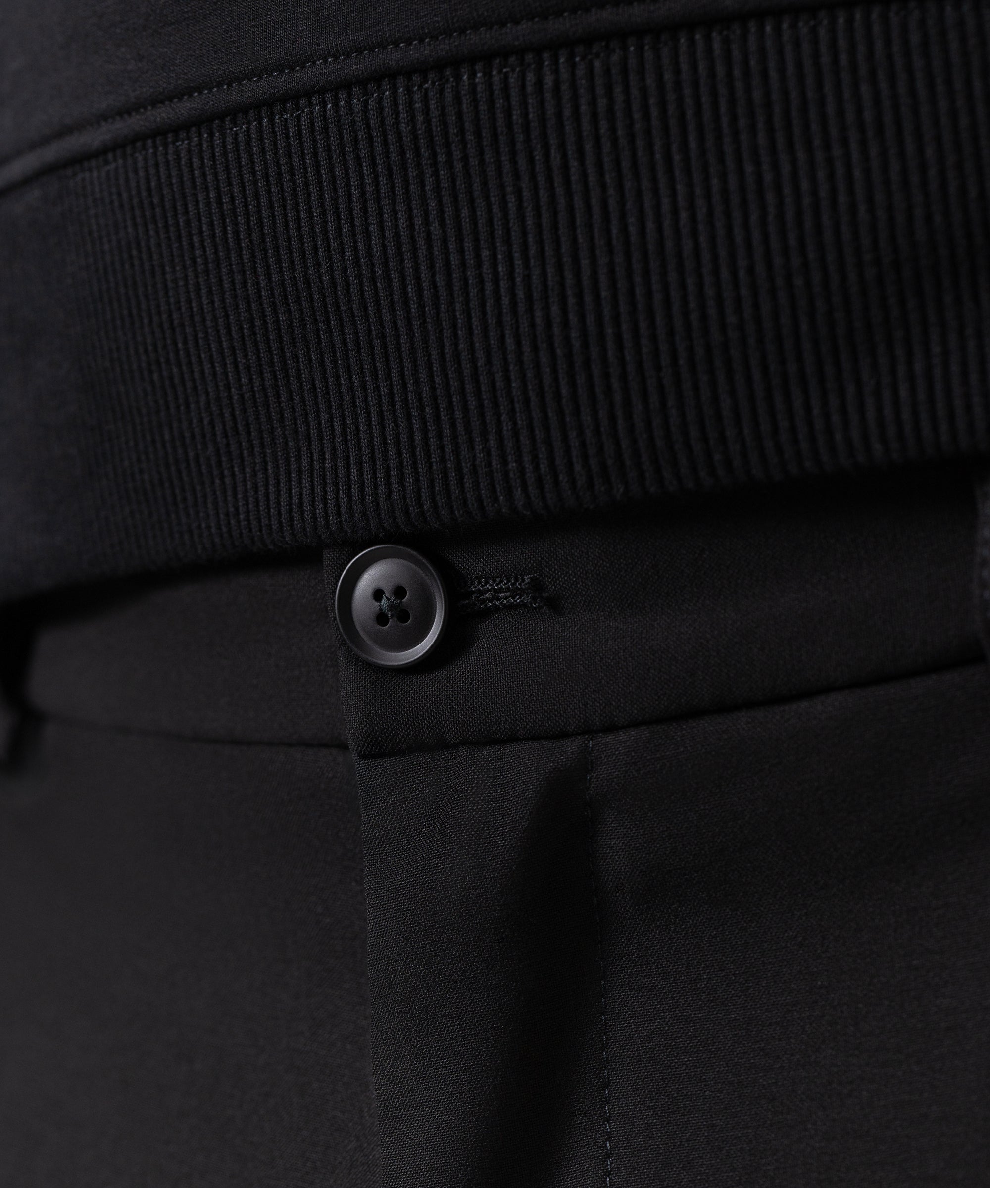 JC 01 & TP 02 Essence Suit Black