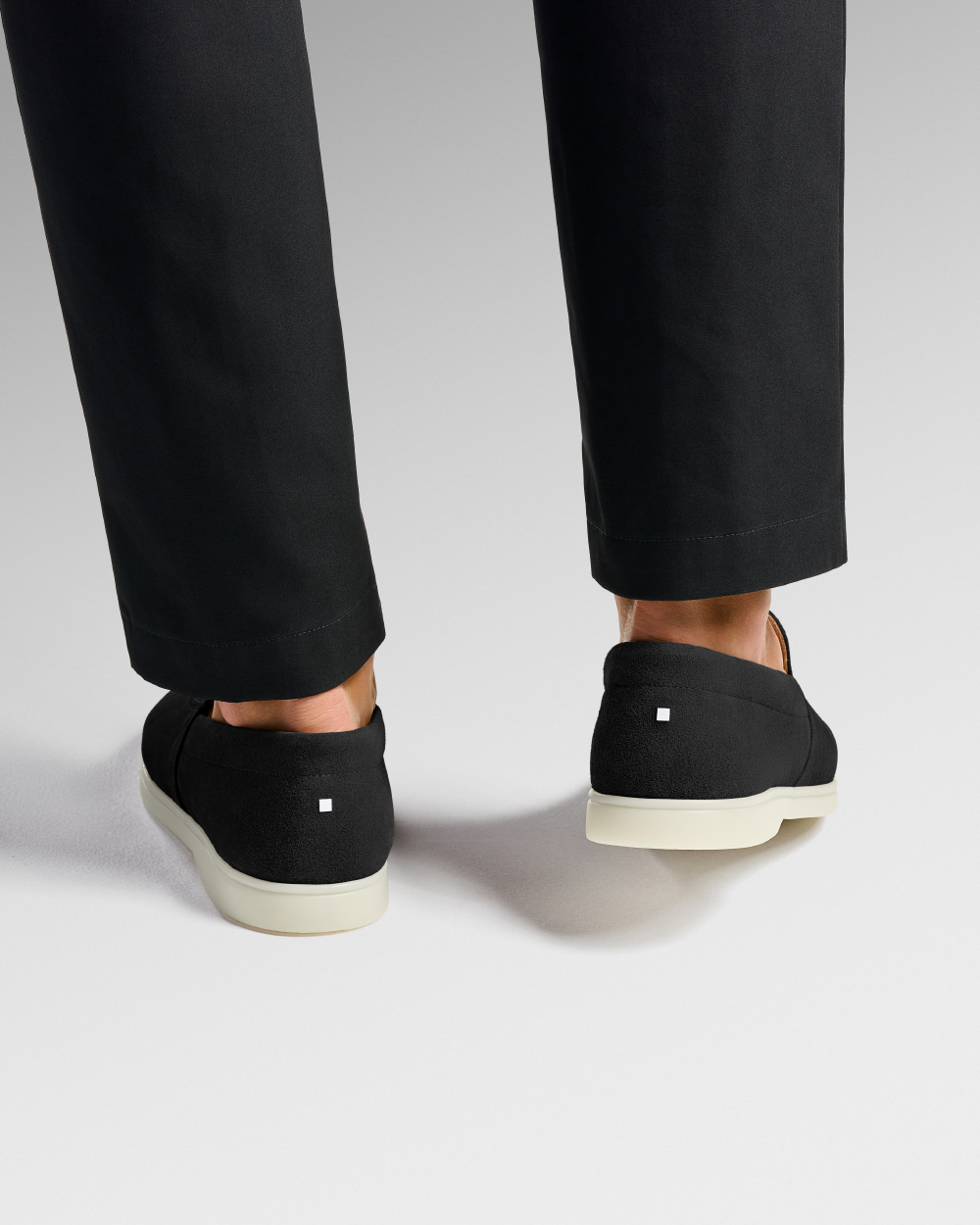 LS 03 Suede Jet Black