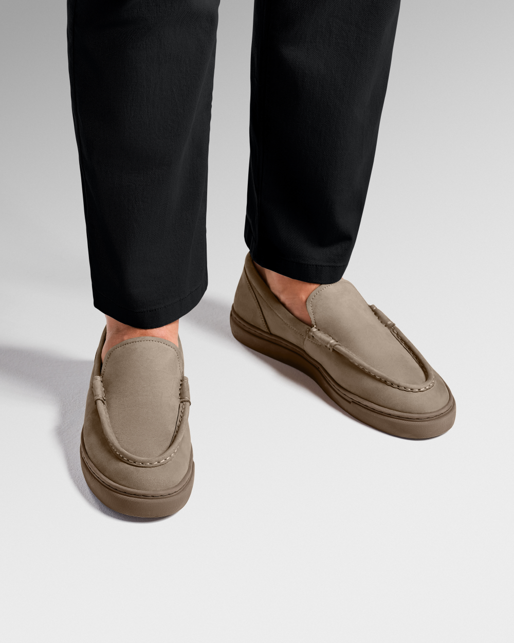 LS 04 Nubuck Desert Taupe