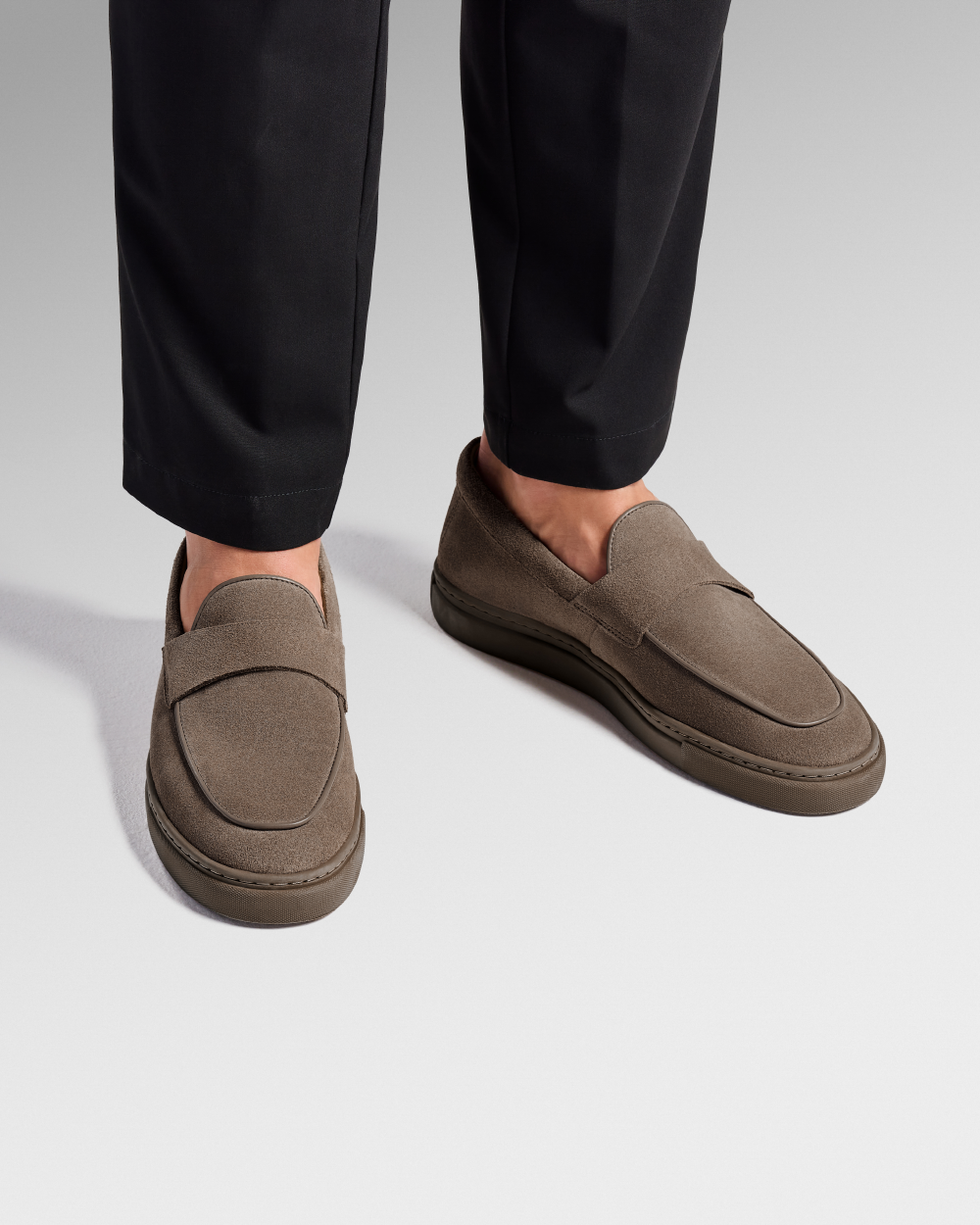 LS 05 Suede Desert Taupe
